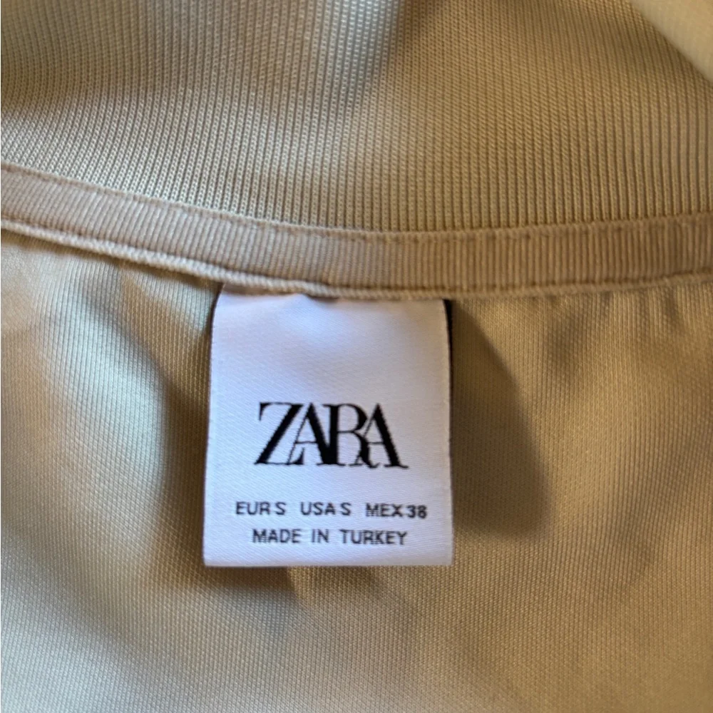 Zara Bomber Zipper Track Jacket in Yellow and Cream Small